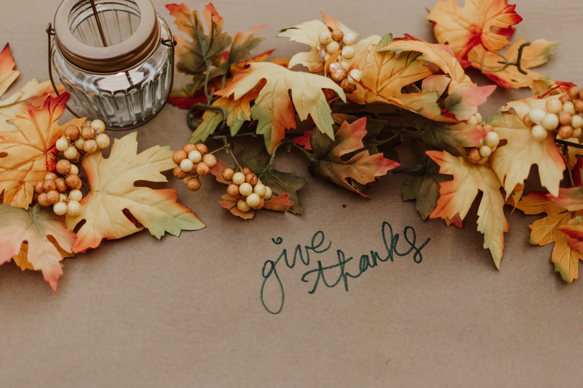 Thanksgiving table layout