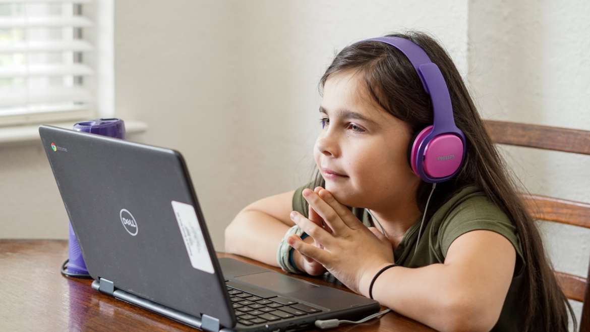 8 Websites That Your Kid Will Learn From & Love