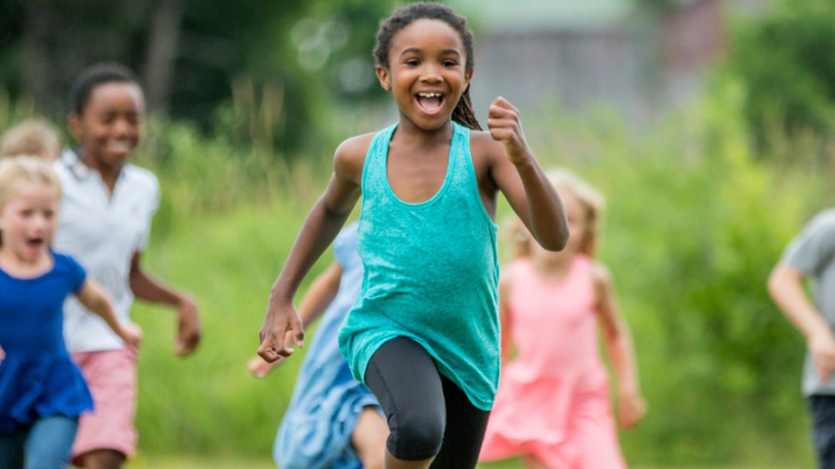5 Benefits of Spending Time Outside: How Nature Nurtures Your Child’s Development