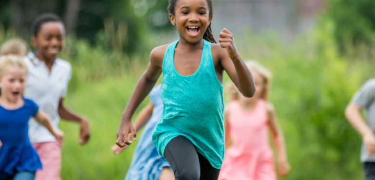 5 Benefits of Spending Time Outside: How Nature Nurtures Your Child’s Development