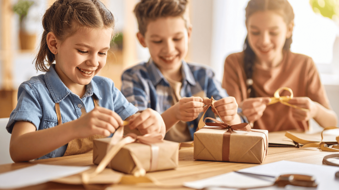 How Children Can Celebrate Friendship and Kindness this Holiday Season