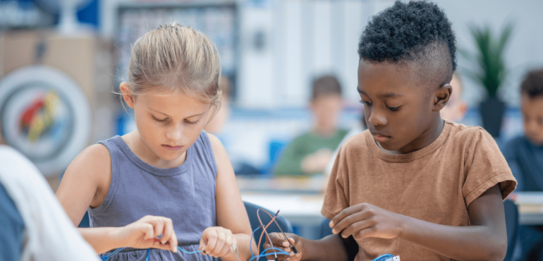 Teaching STEM: The Importance of Hands-On Projects for Curious Learners
